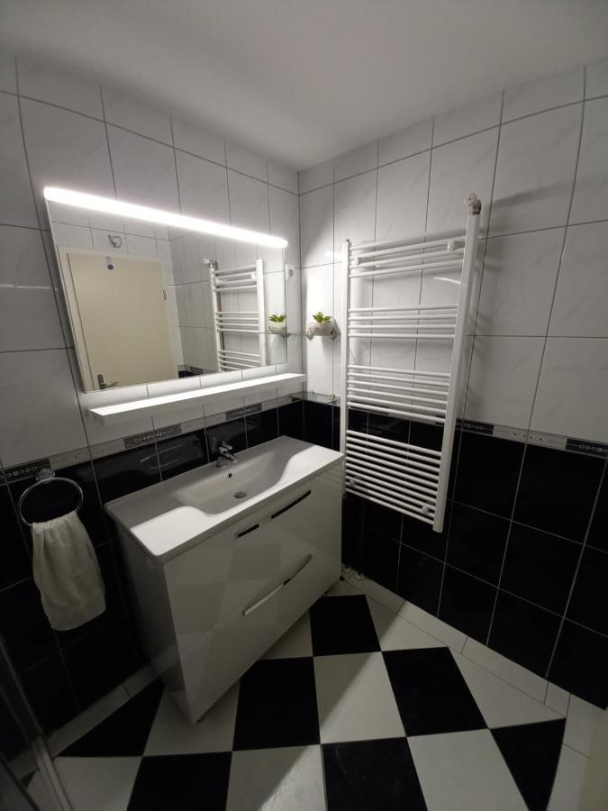 Apollo Makarska Premium Apartman Zewnętrze zdjęcie